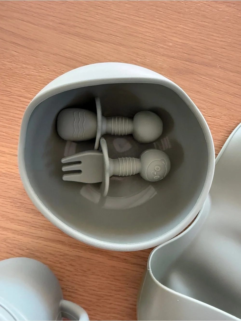Silicone Baby Feeding Set with Bib and Divided Plate — Sage